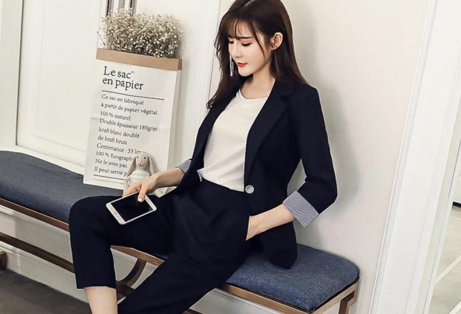 Mode Coréenne Minimaliste : Guide pour un Look Épuré