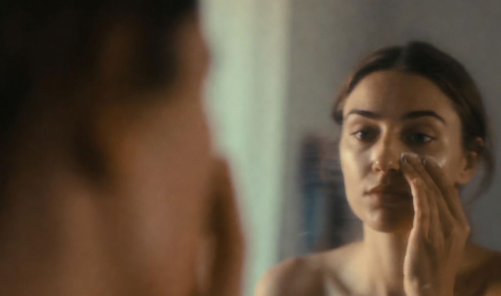 Routine coréenne efficace pour réduire les pores dilatés