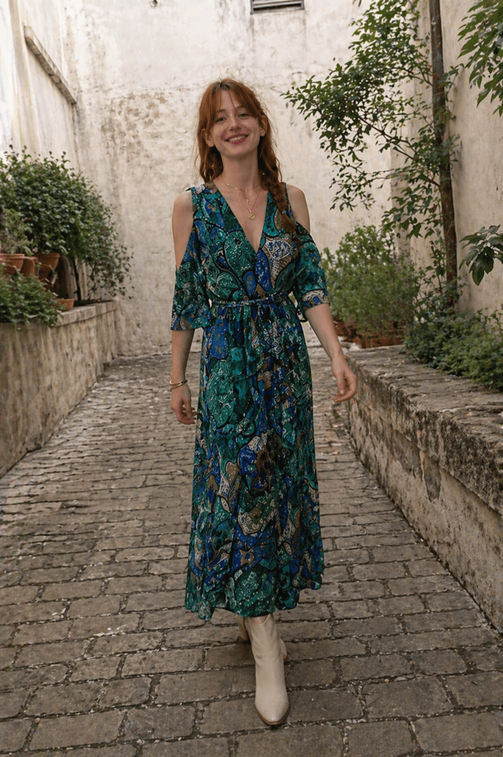 Robe coréenne florale épaules dénudées style K-fashion